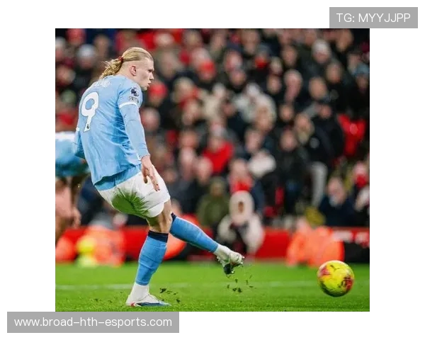 英超逆转大战不断，争冠悬念持续升温！，英超转会传闻