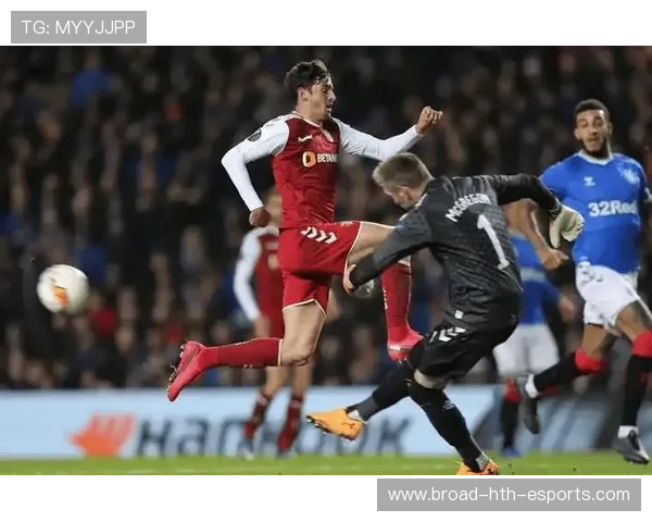 本菲卡门将多次神扑，力保球队胜利，本菲卡主帅