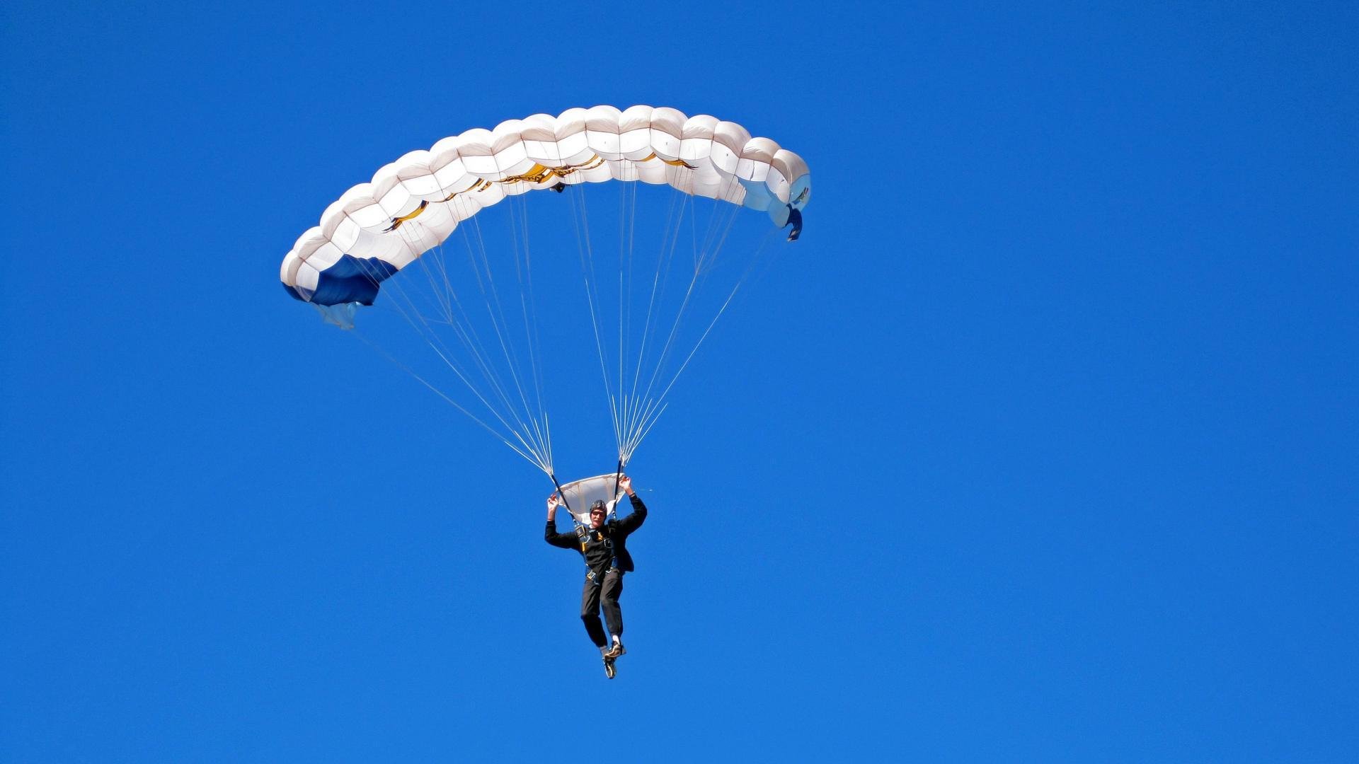 hth-BLG赛季黑马操作合集，黑马对战